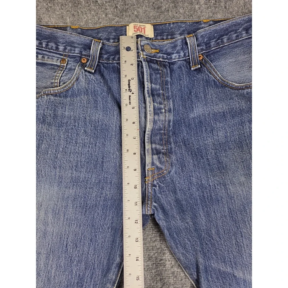 Levis 501 Jeans Mens 40x32 Original Fit Medium Blue Straight Leg Button Fly